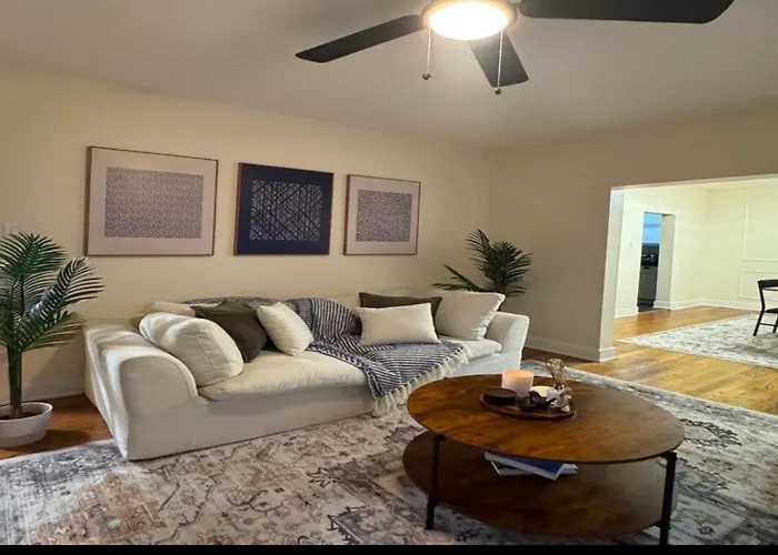 The Reset Space A Minimalist 1br Oasis *